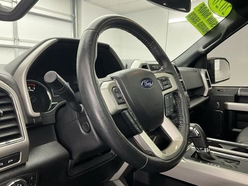 Used 2020 Ford F150 Lariat w/ Equipment Group 502A Luxury image 17