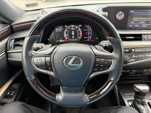 Used 2019 Lexus ES 350 w/ Premium Package FWD image 19