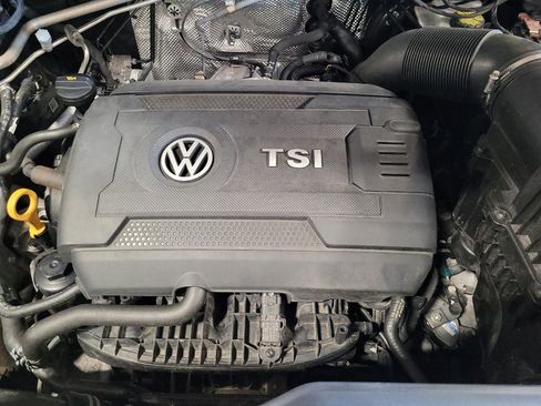 Used 2022 Volkswagen Atlas SE w/ Black Wheel Package FWD image 30