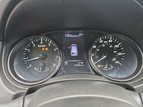 Used 2018 Nissan Rogue Sport SV FWD image 20