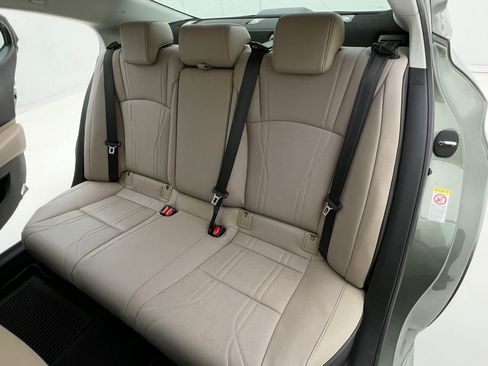 Used 2019 Lexus ES 350 w/ Accessory Package FWD image 15