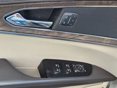 Used 2016 Lincoln MKX Reserve w/ Climate Package image 14