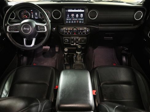 Used 2021 Jeep Gladiator Overland w/ Popular Equipment Package image 14