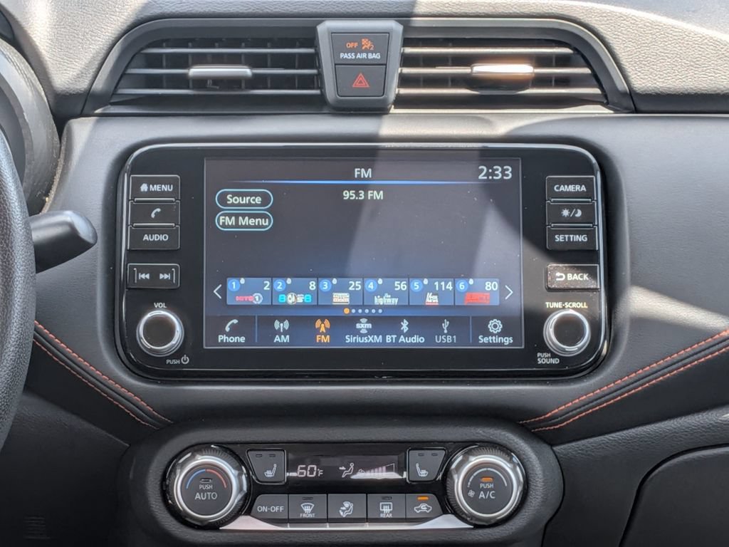 Used 2025 Nissan Versa SR FWD image 18