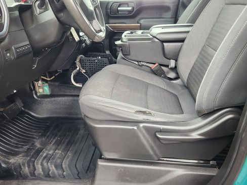 Used 2020 Chevrolet Silverado 3500 LT w/ Z71 Off-Road Package image 13