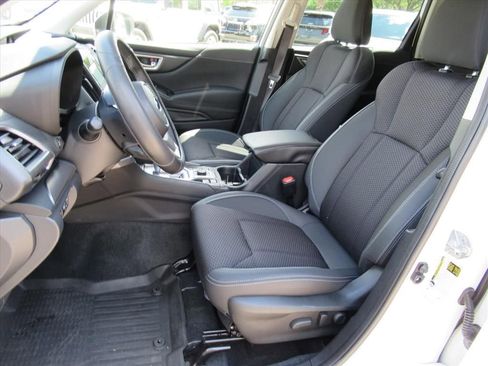 Used 2022 Subaru Forester Premium AWD/4WD image 18