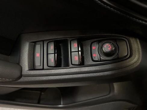 Certified 2025 Subaru Crosstrek 2.0i Premium image 41