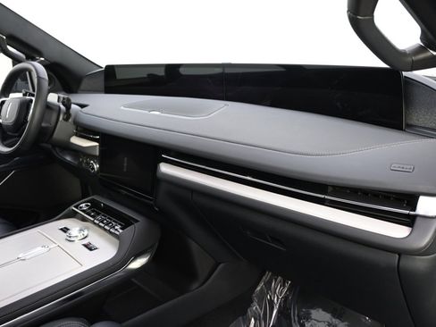 New 2025 Lincoln Navigator L Reserve w/ Jet Appearance Package image 15