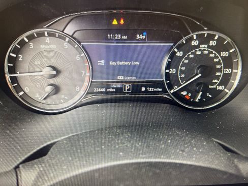 Used 2023 INFINITI QX80 Premium Select w/ Cargo Package image 4