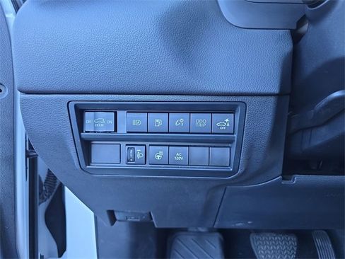 Used 2023 Toyota Sequoia Limited image 30