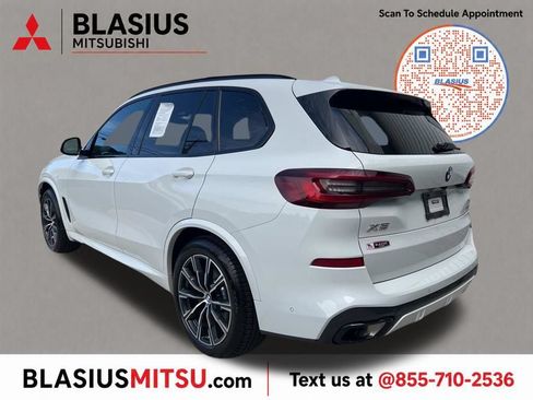 Used 2023 BMW X5 xDrive40i w/ M Sport Package AWD/4WD image 35