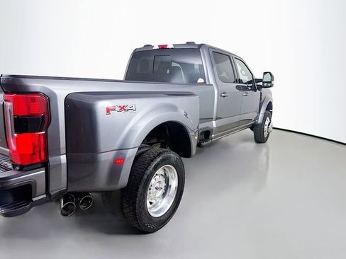 New 2026 Ford F450 Platinum w/ FX4 Off-Road Package image 7