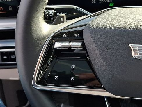 Used 2024 Cadillac Lyriq Luxury image 26