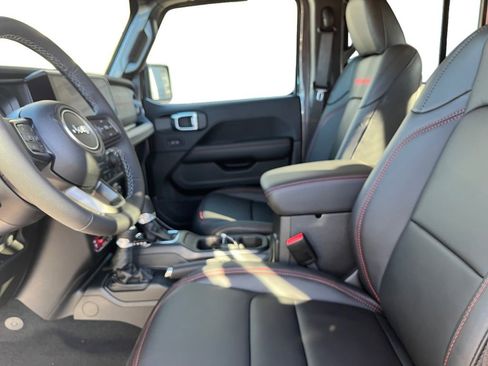 New 2026 Jeep Gladiator Rubicon image 19