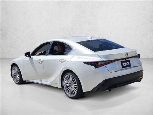 Used 2022 Lexus IS 300 AWD w/ Premium Package image 8