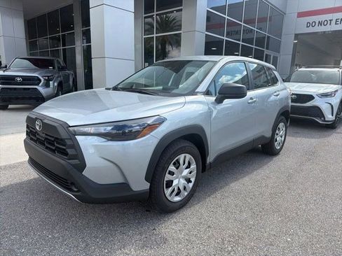Certified 2026 Toyota Corolla Cross L FWD image 1