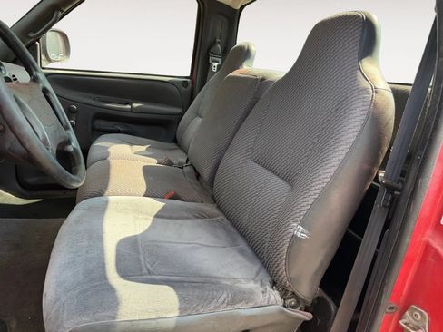 Used 2000 Dodge Ram 1500 Truck 2WD Regular Cab image 10