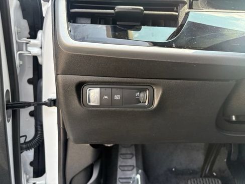 Used 2024 Honda Prologue EX image 25