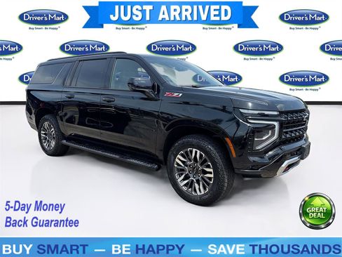 Used 2025 Chevrolet Suburban Z71 AWD/4WD image 1