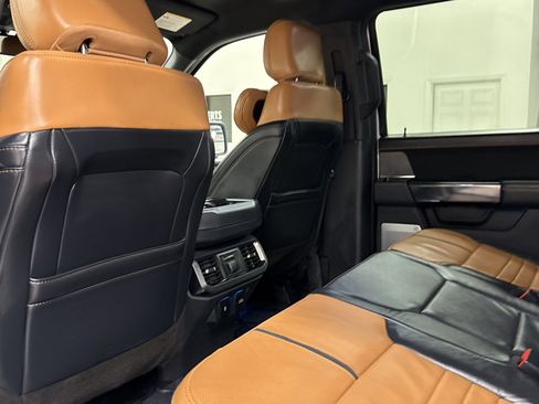 Used 2022 Ford F150 Platinum w/ Equipment Group 701A High image 16