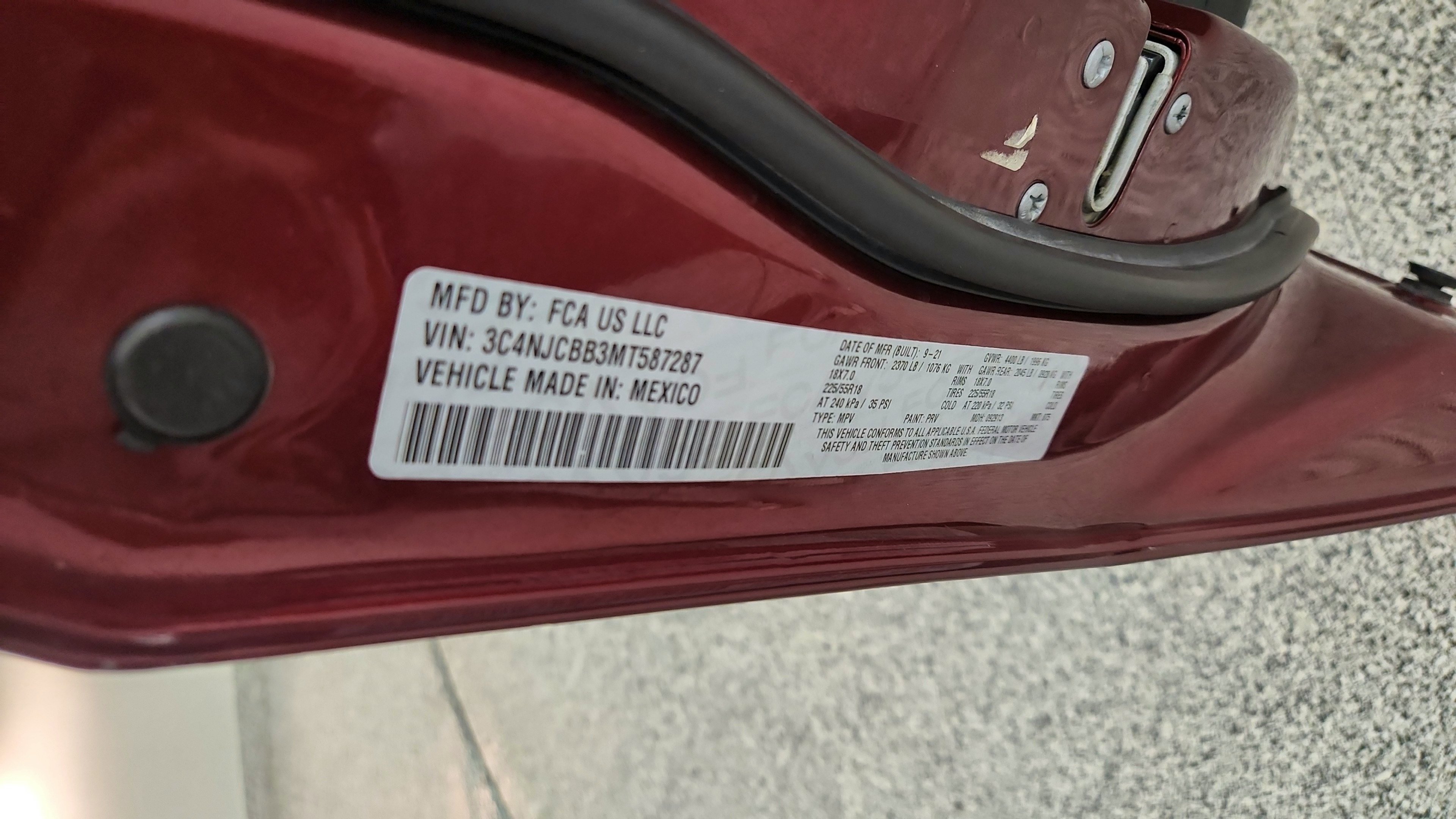 Used 2021 Jeep Compass Latitude w/ Sun and Sound Group FWD image 20