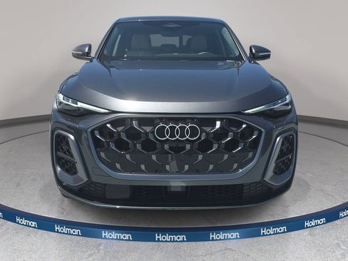 Used 2025 Audi Q5 Premium Plus AWD/4WD image 3