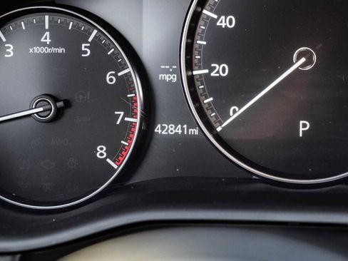 Used 2019 MAZDA MAZDA3 Sedan w/ Preferred Package image 19