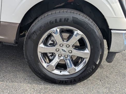 Certified 2021 Ford F150 Lariat w/ Max Trailer Tow Package image 6