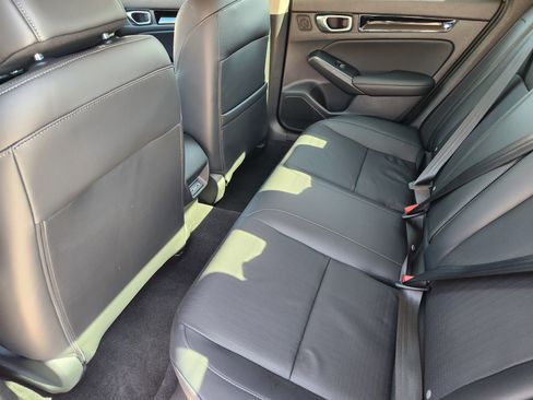 Used 2023 Honda Civic Touring image 31