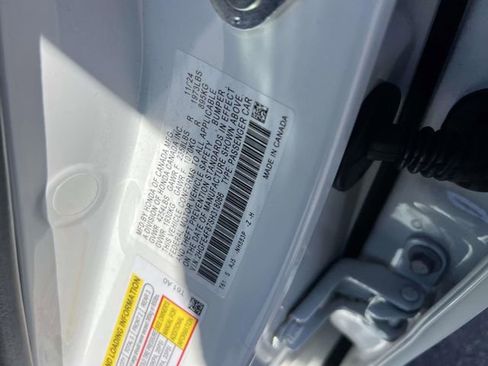 Used 2025 Honda Civic Sport image 20