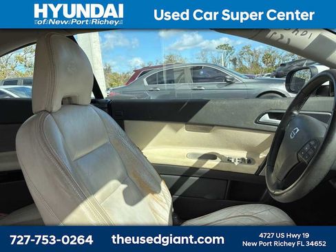 Used 2012 Volvo C70 T5 image 9