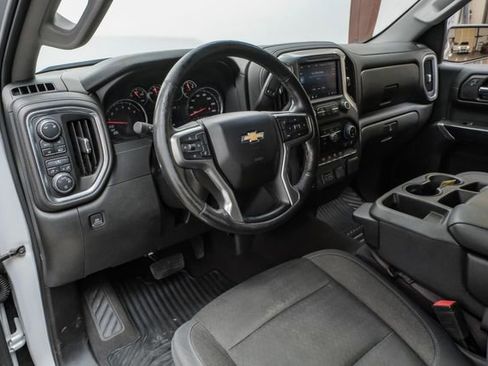 Used 2019 Chevrolet Silverado 1500 LT w/ Texas Edition image 3