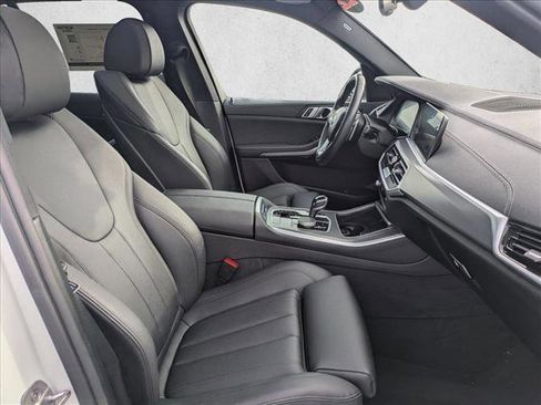 Used 2022 BMW X5 sDrive40i w/ Parking Assistance Package RWD image 22