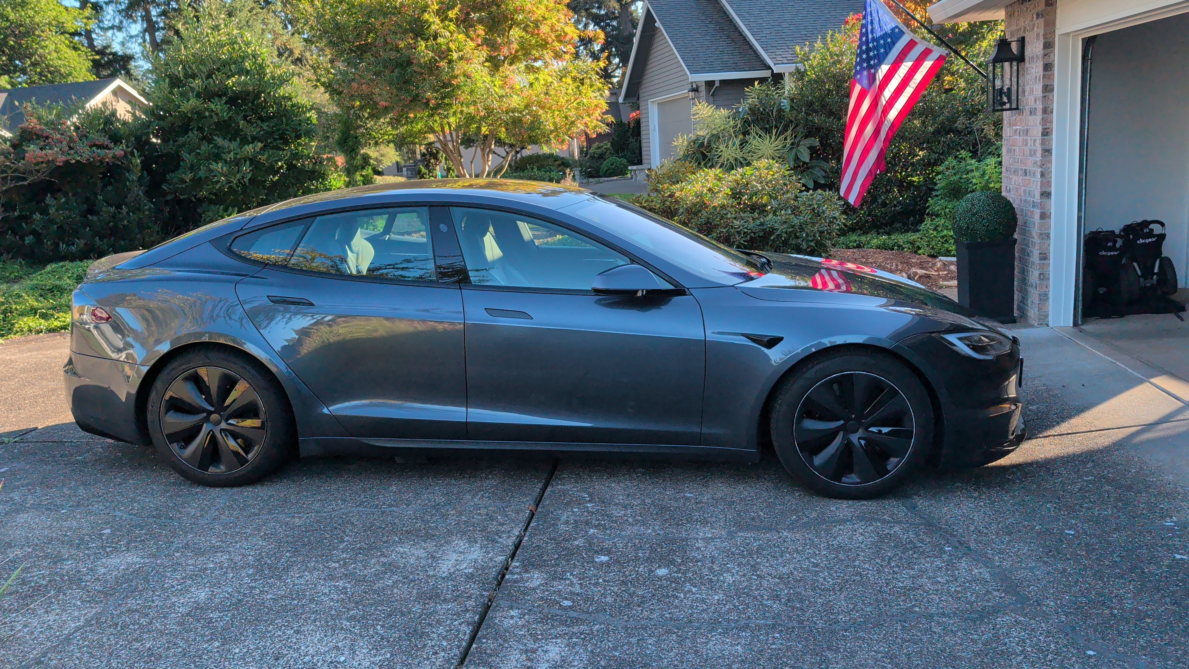 Used 2022 Tesla Model S AWD/4WD image 6