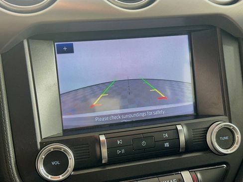 Used 2020 Ford Mustang Premium RWD image 22
