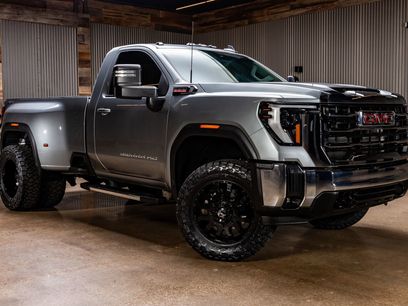 Used 2024 GMC Sierra 3500 SLE w/ SLE Convenience Package