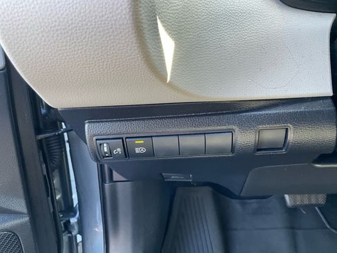 Used 2024 Toyota Corolla LE FWD image 18