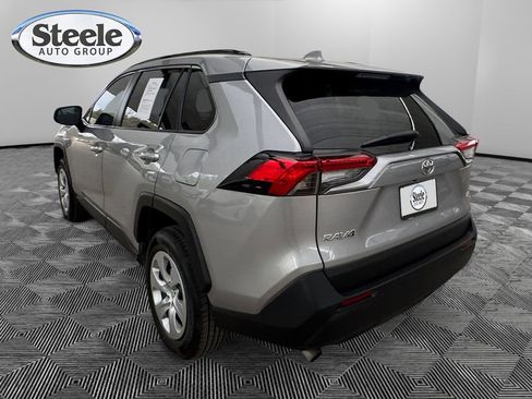 Used 2020 Toyota RAV4 LE image 3