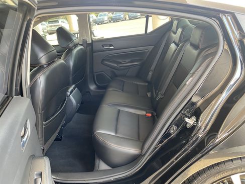 Used 2021 Nissan Altima 2.5 SR FWD image 30