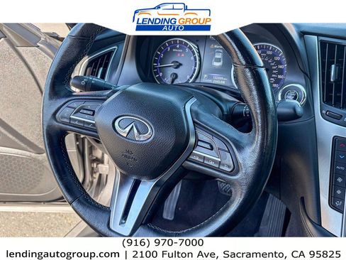 Used 2017 INFINITI Q60 2.0t w/ Premium Plus Package 2.0T RWD image 14