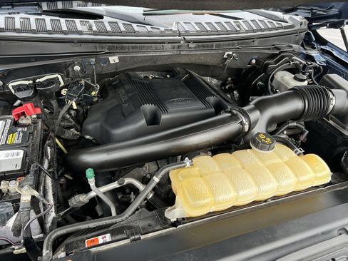 Used 2018 Ford Expedition Max Limited image 27