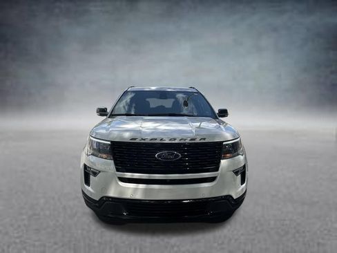 Used 2019 Ford Explorer Sport w/ Equipment Group 401A AWD/4WD image 2