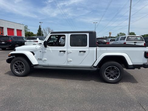 Used 2021 Jeep Gladiator Overland w/ Popular Equipment Package AWD/4WD image 5