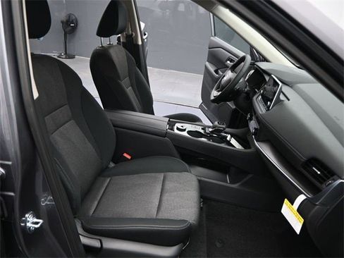 New 2026 Nissan Rogue SV image 28