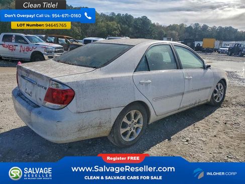 Used 2005 Toyota Camry V6 image 4