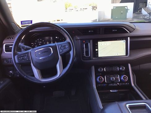 Used 2022 GMC Yukon Denali image 10