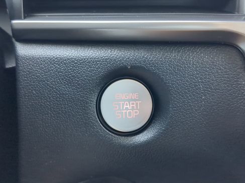 New 2025 Kia Sorento S w/ Panoramic Sunroof Package image 29