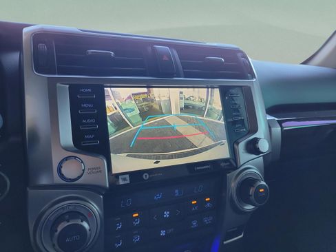 Used 2020 Toyota 4Runner Limited image 13