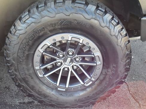 Used 2019 Ford F150 Raptor w/ Equipment Group 802A Luxury image 53