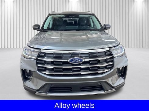 Used 2026 Ford Explorer Active w/ Active Comfort Package AWD/4WD image 13